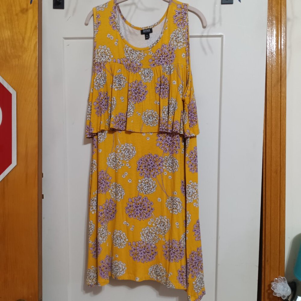 Yellow sundress with ruffle.
